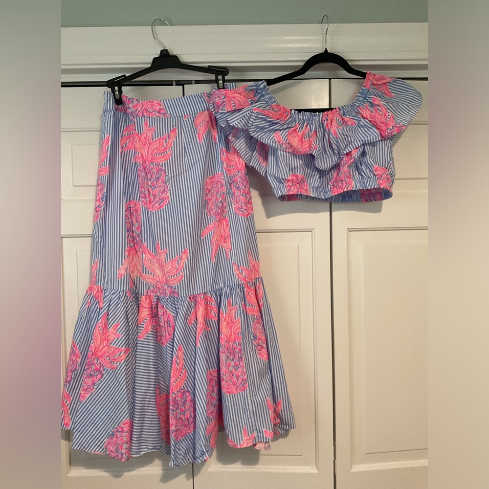 Lilly Pulitzer, size 6, blue